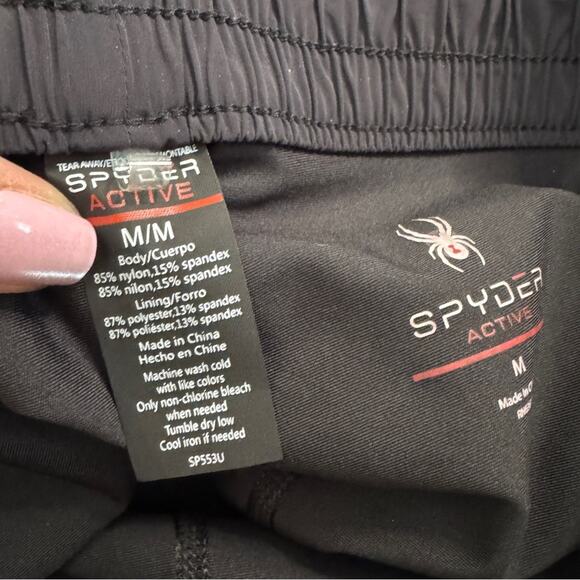Spyder black' active shorts, with compression shorts, size medium - Picture 3 of 7